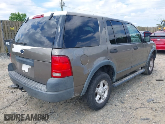 2005 Ford Explorer XLS with VIN 1FMZU72K75UA74093, listed as a IAAI auction lot 42216780 with 184,112 mi miles and . Bid and sale history available at DreamBid. Image 4.