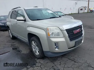 2013 GMC Terrain SLE with VIN 2GKALSEK9D6264109, listed as a IAAI auction lot 41934302 with 116,321 mi miles. Bid and sale history available at carsss.com. Image 1.