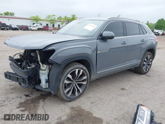 2021 Volkswagen Atlas SEL Premium R-Line с VIN 1V2FE2CA0MC223881, выставлен на аукционе IAAI как лот 42257435 с пробегом 81 674 миль миль и . История ставок и продаж доступна на DreamBid. Изображение 19.