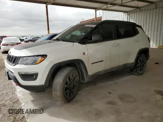 2019 Jeep Compass Trailhawk with VIN 3C4NJDDB9KT670934, listed as a Copart auction lot 48968305 with 101,129 mi miles and Clean Title. Bid and sale history available at carsss.com. Image 1.