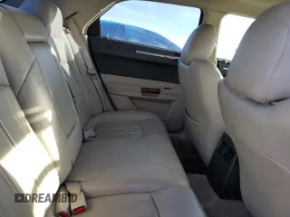 2006 Chrysler 300 C z VIN 2C3KA63H46H224097, wystawiony jako Copart lot #46235425 z przebiegiem 147 147 mil mil oraz Szkoda całkowita • Salvage title. Historia ofert i sprzedaży dostępna na DreamBid. Obrazek 11.