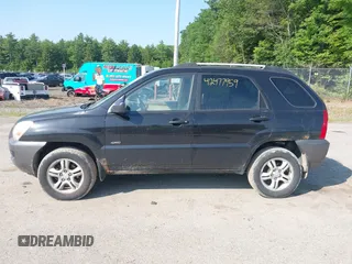 2008 Kia Sportage LX z VIN KNDJE723X87453910, wystawiony jako IAAI lot #42477959 z przebiegiem 127 073 mil mil oraz . Historia ofert i sprzedaży dostępna na DreamBid. Obrazek 12.