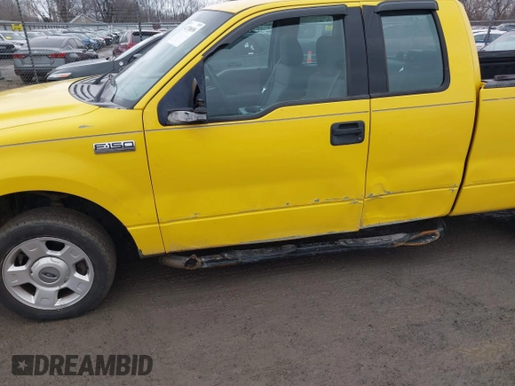 2004 Ford F-150 STX with VIN 1FTRX12WX4KD56847, listed as a IAAI auction lot 41738656 with 187,625 mi miles. Bid and sale history available at carsss.com. Image 6.