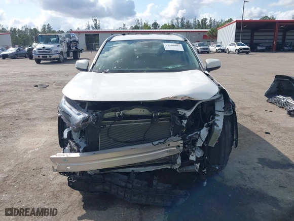 2022 Toyota RAV4 XLE with VIN 2T3P1RFV9NW266137, listed as a IAAI auction lot 41500892 with 15,454 mi miles. Bid and sale history available at carsss.com. Image 12.
