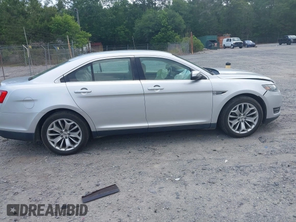 2015 Ford Taurus Limited with VIN 1FAHP2F89FG182598, listed as a IAAI auction lot 42222372 with 124,627 mi miles and . Bid and sale history available at DreamBid. Image 13.