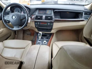 2008 BMW X5 3.0si with VIN 5UXFE43598L003787, listed as a Copart auction lot 49266355 with 164,105 mi miles and Salvage Title. Bid and sale history available at carsss.com. Image 8.
