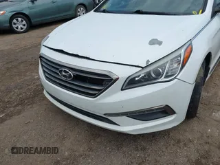2015 Hyundai Sonata 2.4L Sport with VIN 5NPE34AF4FH117437, listed as a IAAI auction lot 42040653 with 265,603 mi miles. Bid and sale history available at carsss.com. Image 6.