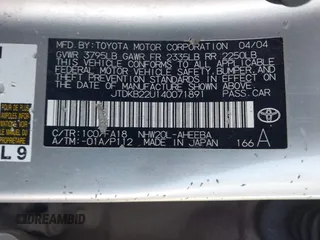 2004 Toyota Prius with VIN JTDKB22U140071891, listed as a IAAI auction lot 42055938 with 177,365 mi miles. Bid and sale history available at carsss.com. Image 9.
