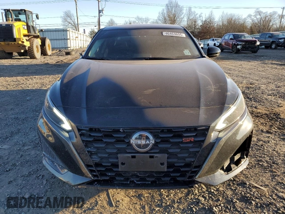 2024 Nissan Altima 2.5 SR with VIN 1N4BL4CW8RN328652, listed as a Copart auction lot 46463655 with 18,162 mi miles and Salvage Title. Bid and sale history available at carsss.com. Image 5.