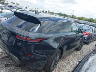 2018 Land Rover Range Rover Velar R-Dynamic SE с VIN SALYL2RX2JA722743, выставлен на аукционе IAAI как лот 42176169 с пробегом 70 192 миль миль и . История ставок и продаж доступна на DreamBid. Изображение 14.
