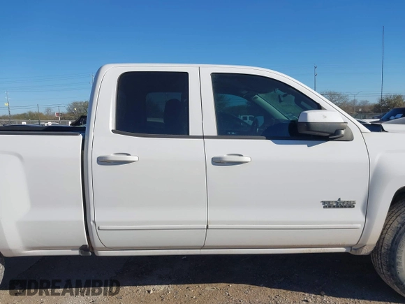 2018 Chevrolet Silverado 1500 LT with VIN 1GCRCREC1JZ216913, listed as a IAAI auction lot 41654018 with 172,754 mi miles and . Bid and sale history available at DreamBid. Image 13.