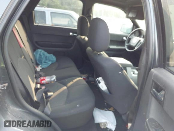 2008 Mercury Mariner с VIN 4M2CU81Z68KJ53795, выставлен на аукционе IAAI как лот 42424116 с пробегом Не указан миль и . История ставок и продаж доступна на DreamBid. Изображение 8.