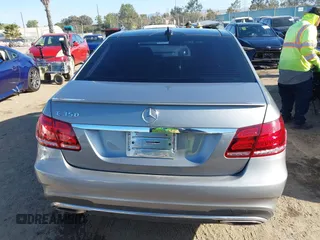 2014 Mercedes-Benz E 350 Sport with VIN WDDHF5KB1EA979547, listed as a IAAI auction lot 42000619 with 128,104 mi miles and . Bid and sale history available at carsss.com. Image 16.