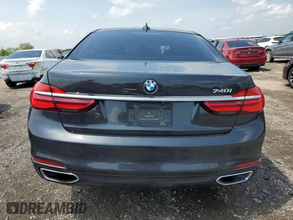 2016 BMW 7 Series 740i z VIN WBA7E2C57GG714564, wystawiony jako Copart lot #56186285 z przebiegiem 111 598 mil mil oraz Szkoda całkowita • Salvage title. Historia ofert i sprzedaży dostępna na DreamBid. Obrazek 6.