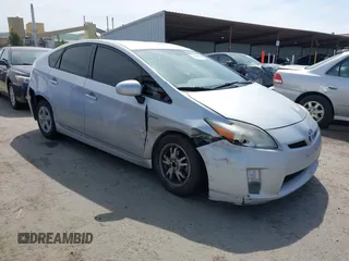 2010 Toyota Prius II with VIN JTDKN3DU8A0028512, listed as a IAAI auction lot 42046790 with 250,562 mi miles. Bid and sale history available at carsss.com. Image 1.