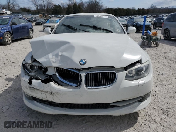 2013 BMW 3 Series 328i with VIN WBADW3C55DJ528011, listed as a Copart auction lot 47391275 with 121,785 mi miles and Salvage Title. Bid and sale history available at carsss.com. Image 5.