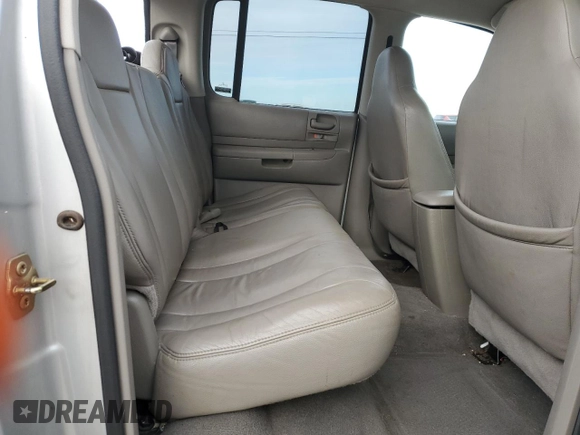 2001 Dodge Dakota Sport with VIN 1B7GG2AN01S145481, listed as a Copart auction lot 41833015 with 114,631 mi miles and Salvage Title. Bid and sale history available at carsss.com. Image 10.