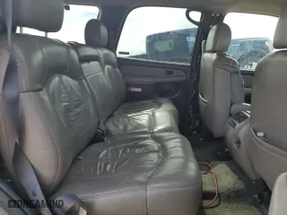 2000 Chevrolet New Tahoe LT with VIN 1GNEC13T5YJ199083, listed as a Copart auction lot 86893824 with 279,013 mi miles and Non Repairable. Bid and sale history available at carsss.com. Image 11.