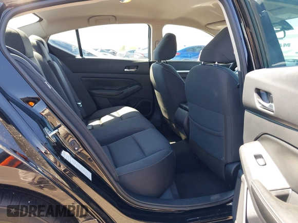 2022 Nissan Altima SV z VIN 1N4BL4DVXNN351088, wystawiony jako IAAI lot #42072706 z przebiegiem 83 496 mil mil oraz . Historia ofert i sprzedaży dostępna na DreamBid. Obrazek 8.