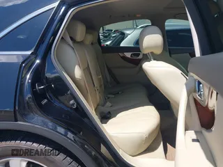 2015 Infiniti QX70 z VIN JN8CS1MW9FM483358, wystawiony jako IAAI lot #42194570 z przebiegiem 86 168 mil mil oraz . Historia ofert i sprzedaży dostępna na DreamBid. Obrazek 8.