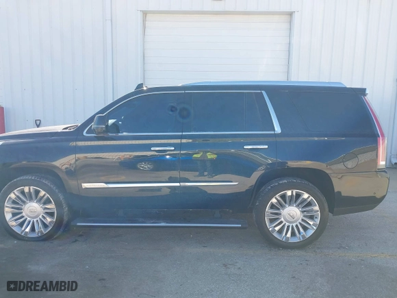 2017 Cadillac Escalade Platinum with VIN 1GYS4DKJ7HR349250, listed as a IAAI auction lot 41741978 with 109,277 mi miles. Bid and sale history available at carsss.com. Image 14.