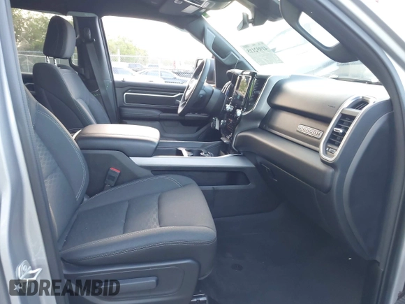 2025 Ram 1500 Big Horn with VIN 1C6RREFG9SN527515, listed as a IAAI auction lot 41952115 with 8,009 mi miles and . Bid and sale history available at DreamBid. Image 5.