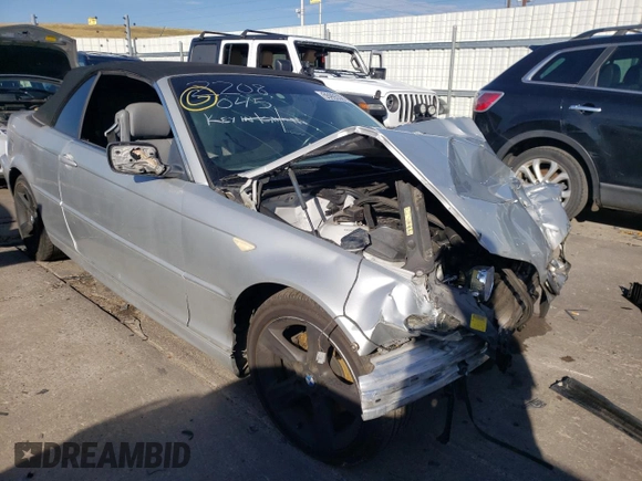 2004 BMW 3 Series 325Ci with VIN WBABW33434PL31379, listed as a Copart auction lot 55993362 with 168,083 mi miles and Salvage title. Bid and sale history available at DreamBid. Image 1.