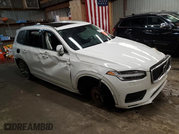 2022 Volvo XC90 Momentum with VIN YV4102PK0N1857697, listed as a Copart auction lot 43541605 with 0 mi miles and Salvage Title. Bid and sale history available at carsss.com. Image 4.