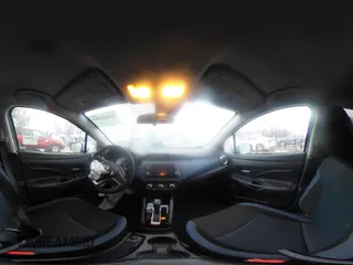 2024 Nissan Versa SV z VIN 3N1CN8EV1RL882882, wystawiony jako IAAI lot #41522203 z przebiegiem 4 673 mil mil oraz . Historia ofert i sprzedaży dostępna na DreamBid. Obrazek 20.