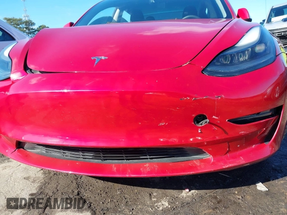 2023 Tesla Model 3 z VIN 5YJ3E1EA8PF463179, wystawiony jako IAAI lot #41738318 z przebiegiem 37 990 mil mil oraz . Historia ofert i sprzedaży dostępna na DreamBid. Obrazek 20.