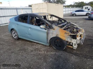 2012 Toyota Prius One with VIN JTDKN3DU9C5476151, listed as a Copart auction lot 82054184 with 0 mi miles and Non Repairable. Bid and sale history available at carsss.com. Image 4.