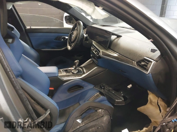 2024 BMW M3 Competition xDrive z VIN WBS43AY03RFS50368, wystawiony jako IAAI lot #41305214 z przebiegiem Nie podano mil oraz . Historia ofert i sprzedaży dostępna na DreamBid. Obrazek 5.