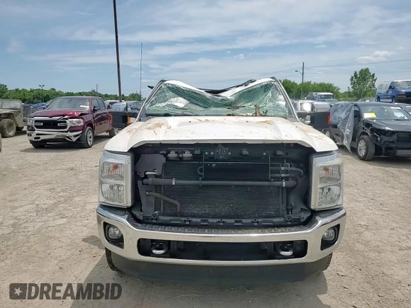 2016 Ford F-350 Platinum with VIN 1FT8W3BT2GEB89869, listed as a Copart auction lot 61044644 with 212,620 mi miles and Salvage Title. Bid and sale history available at DreamBid. Image 11.