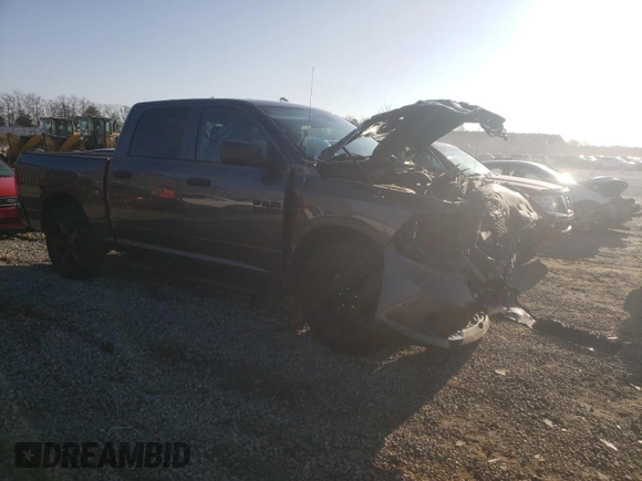 2018 Ram 1500 Express z VIN 1C6RR6KT4JS141691, wystawiony jako Copart lot #44244695 z przebiegiem 62 980 mil mil oraz Szkoda całkowita • Salvage title. Historia ofert i sprzedaży dostępna na DreamBid. Obrazek 4.
