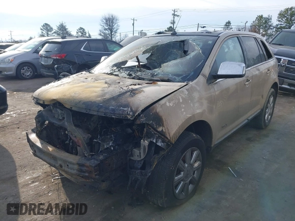 2007 Lincoln MKX z VIN 2LMDU68C07BJ21465, wystawiony jako IAAI lot #41401082 z przebiegiem Nie podano mil oraz . Historia ofert i sprzedaży dostępna na DreamBid. Obrazek 2.