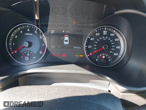 2023 Kia Forte LXS z VIN 3KPF24AD5PE554908, wystawiony jako IAAI lot #41781608 z przebiegiem 84 666 mil mil oraz . Historia ofert i sprzedaży dostępna na DreamBid. Obrazek 7.