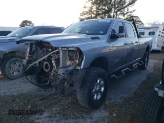 2021 Ram 3500 SLT with VIN 3C63R3HL1MG537293, listed as a Copart auction lot 42151225 with 0 mi miles and Salvage Title. Bid and sale history available at carsss.com. Image 1.