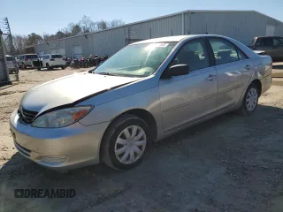 2004 Toyota Camry LE z VIN 4T1BE32K94U802552, wystawiony jako Copart lot #46841045 z przebiegiem 134 247 mil mil oraz Szkoda całkowita • Salvage title. Historia ofert i sprzedaży dostępna na DreamBid. Obrazek 1.