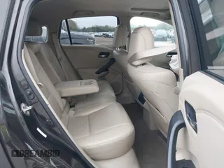 2017 Acura RDX with VIN 5J8TB3H35HL018433, listed as a IAAI auction lot 41628778 with 216,627 mi miles. Bid and sale history available at carsss.com. Image 8.