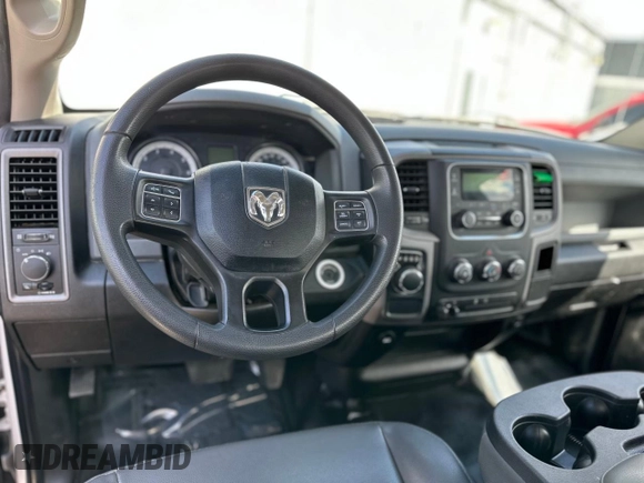 2020 Ram 1500 Tradesman with VIN 3C6JR6DG8LG263736, listed as a Copart auction lot 81547714 with 81,221 mi miles and Clean title. Bid and sale history available at DreamBid. Image 9.