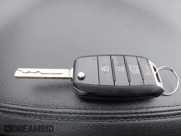 2017 Kia Sorento LX с VIN 5XYPGDA52HG291151, выставлен на аукционе IAAI как лот 42294750 с пробегом 134 442 миль миль и . История ставок и продаж доступна на DreamBid. Изображение 11.