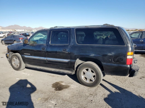 2005 GMC Yukon XL SLE with VIN 3GKEC16Z75G191528, listed as a Copart auction lot 83827204 with 204,537 mi miles and Salvage Title. Bid and sale history available at carsss.com. Image 2.
