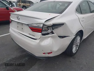 2016 Lexus ES 330 with VIN 58ABK1GG3GU028183, listed as a IAAI auction lot 42583150 with 70,261 mi miles and . Bid and sale history available at DreamBid. Image 17.
