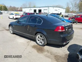 2009 Pontiac G8 with VIN 6G2ER57769L185606, listed as a IAAI auction lot 42112142 with 187,365 mi miles. Bid and sale history available at carsss.com. Image 3.