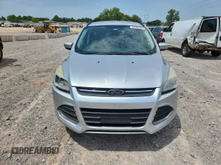 2013 Ford Escape SE with VIN 1FMCU9GXXDUD79494, listed as a Copart auction lot 64567625 with 139,784 mi miles and Clean title. Bid and sale history available at DreamBid. Image 5.