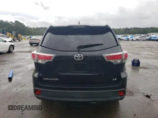 2015 Toyota Highlander LE Plus z VIN 5TDZKRFH0FS064791, wystawiony jako Copart lot #56508305 z przebiegiem 198 873 mil mil oraz Szkoda całkowita • Salvage title. Historia ofert i sprzedaży dostępna na DreamBid. Obrazek 6.
