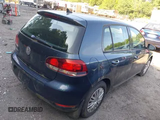 2012 Volkswagen Golf z VIN WVWDB7AJ4CW198112, wystawiony jako IAAI lot #42521399 z przebiegiem 174 458 mil mil oraz . Historia ofert i sprzedaży dostępna na DreamBid. Obrazek 4.