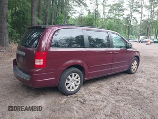 2008 Chrysler Town & Country Touring with VIN 2A8HR54P58R780486, listed as a IAAI auction lot 42226012 with 176,028 mi miles and . Bid and sale history available at DreamBid. Image 4.