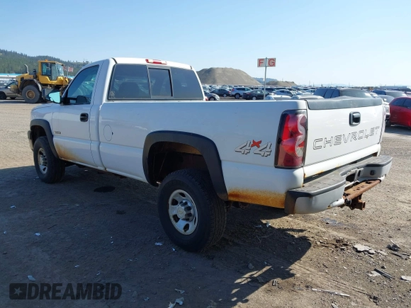 2007 Chevrolet Silverado 3500 SRW Wrk Trk with VIN 1GCHK34UX7E103046, listed as a IAAI auction lot 42090728 with 55,376 mi miles. Bid and sale history available at carsss.com. Image 3.