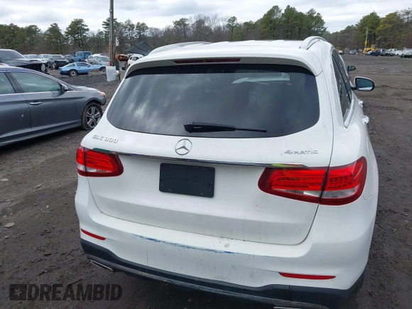 2019 Mercedes-Benz GLC 300 z VIN WDC0G4KB2KV125860, wystawiony jako IAAI lot #41666197 z przebiegiem 66 127 mil mil oraz . Historia ofert i sprzedaży dostępna na DreamBid. Obrazek 16.